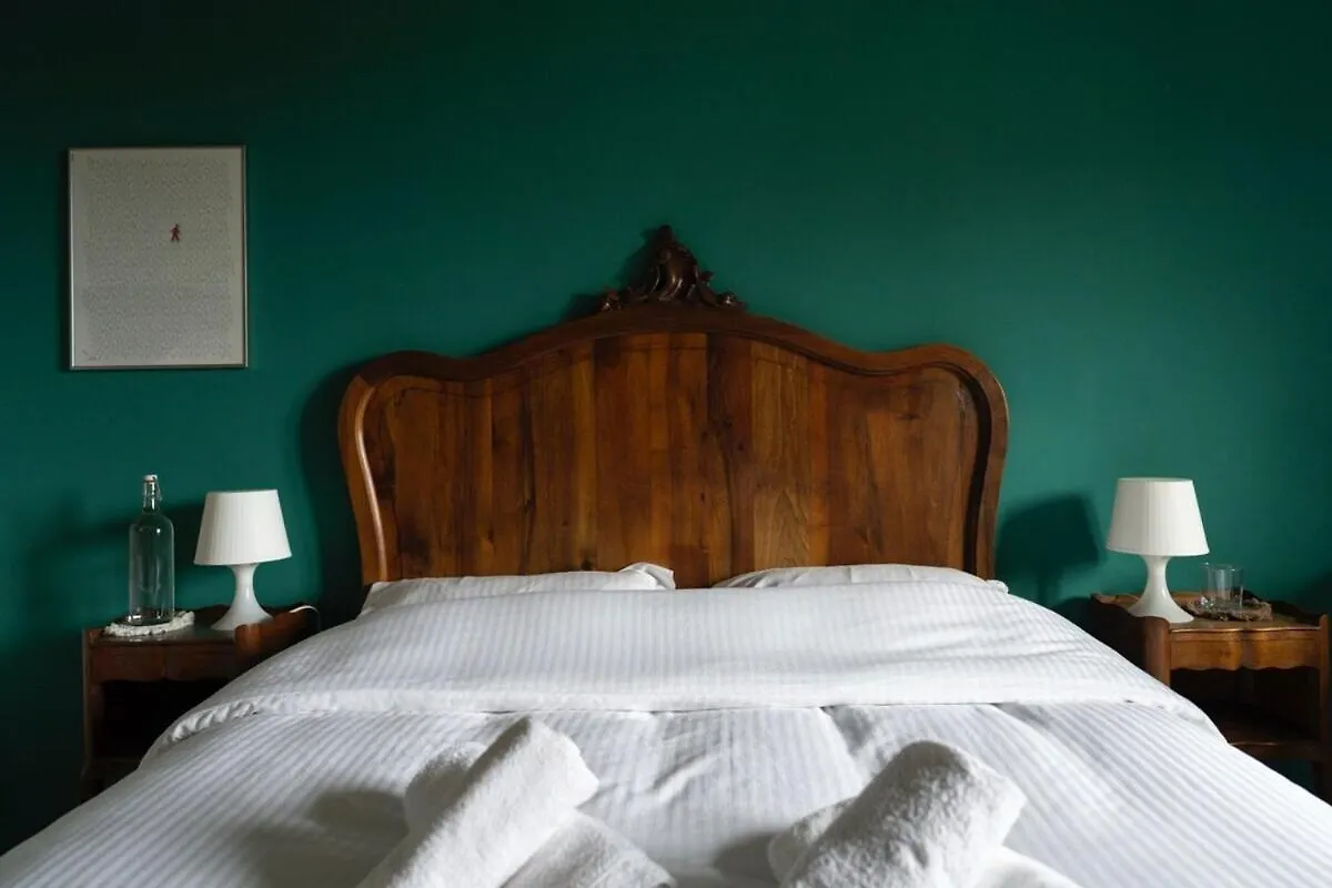 Bed and Breakfast La Rose Du Petit Bois Saint-Didier-au-Mont-d'Or Frühstückspension